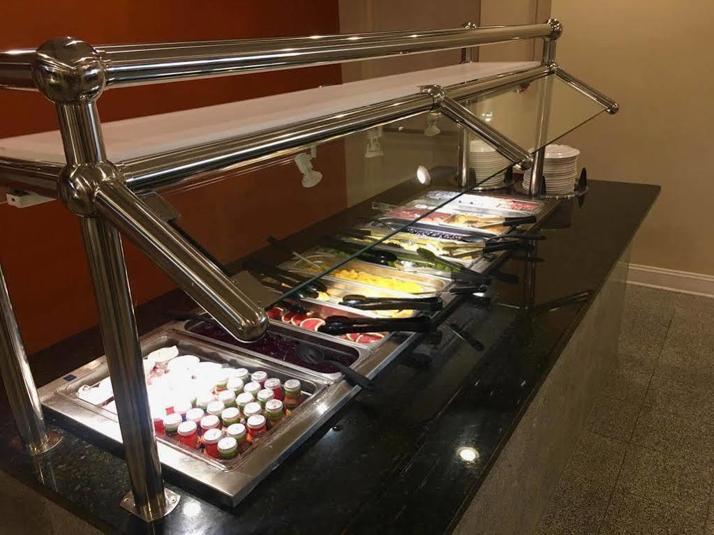 รามาดา พลาซา บาย วินด์แฮม แอตแลนตา แอร์พอร์ต Hotel คอลเลจพาร์ค ภายนอก รูปภาพ